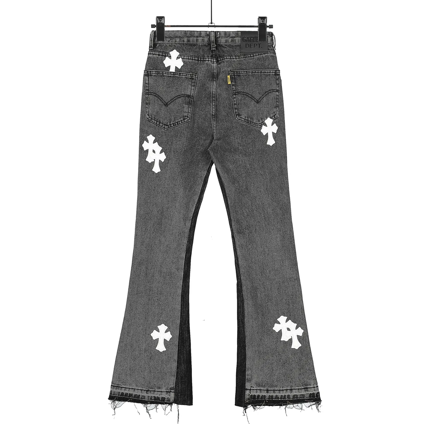 #8160 P260💰 Independent GALLERY DEPT. Vintage spliced black and gray snowflake pattern cross loose washed flared jeans - truly restore the ultimate texture of Vintage - original hardware accessories washed and other elevators, QR code analysis are all purchased from the original factory, high degree of restoration, you are welcome to compare with a certain product ~ - three-dimensional version Loose and comfortable, not picky about the figure, taller and slimmer, factory Seiko, original factory quality control, same style for men and women, can be matched with couples, versatile recommendation Essential jeans for all seasons - sizes: 28 30 32 34 36
